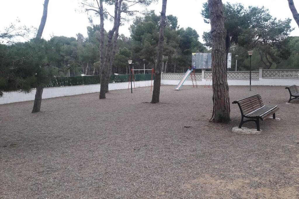 Cozy Apartment With Parking Salou Exterior photo